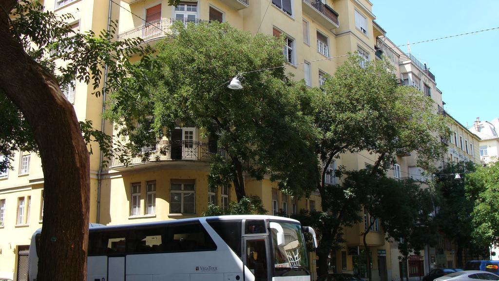 Melinda Apartment Budapest Bagian luar foto